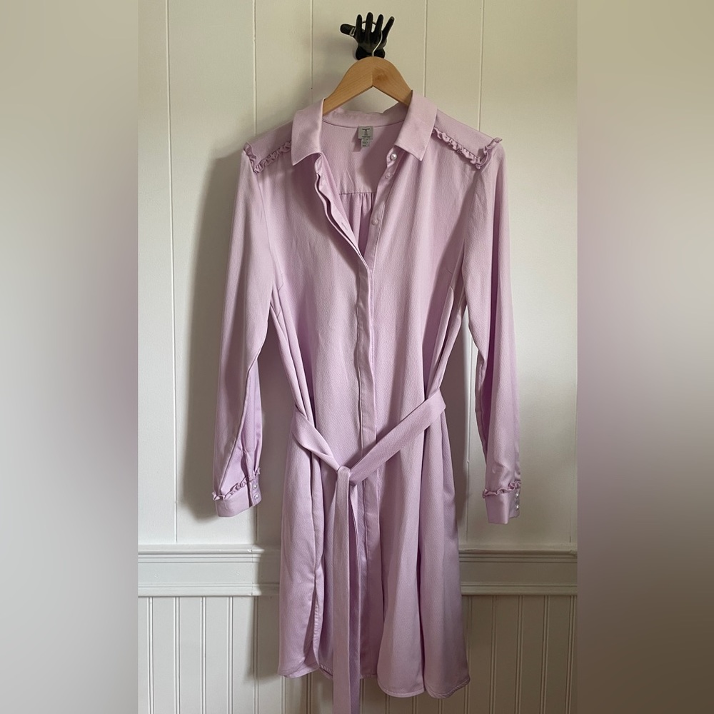 Tristan lavender shirt dress with tie waist. Ruffle detail. L